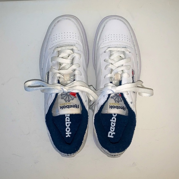 Like new Men’s Reebok Classic Club C 85 Shoes - Picture 5 of 10